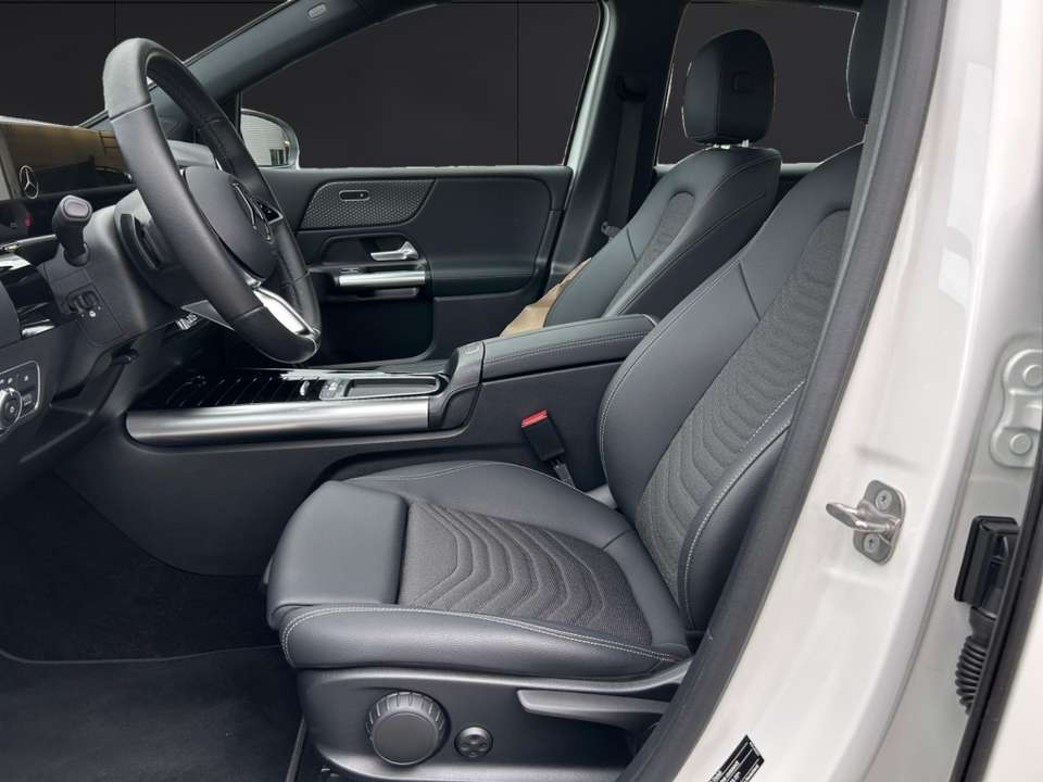 Mercedes-Benz B 180 - Imagem 8