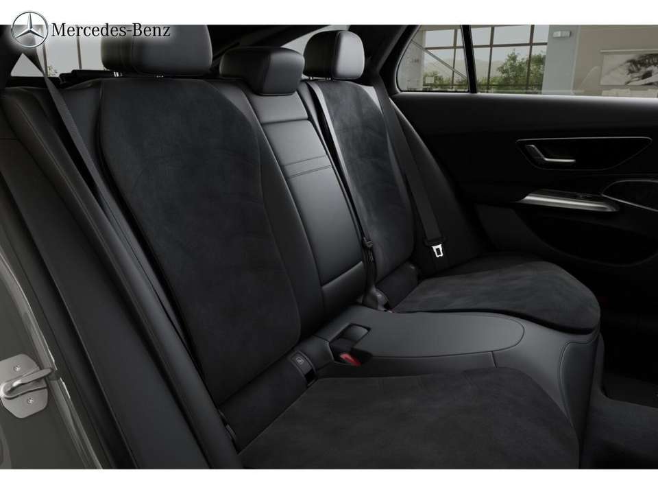 Mercedes-Benz E 300 - Imagem 11