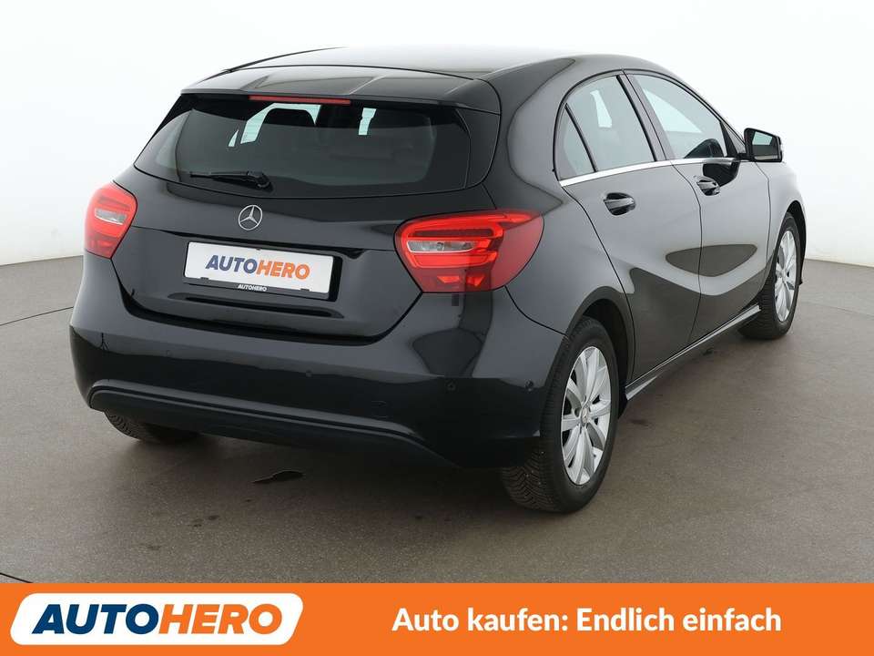 Mercedes-Benz A 180 - Imagem 6