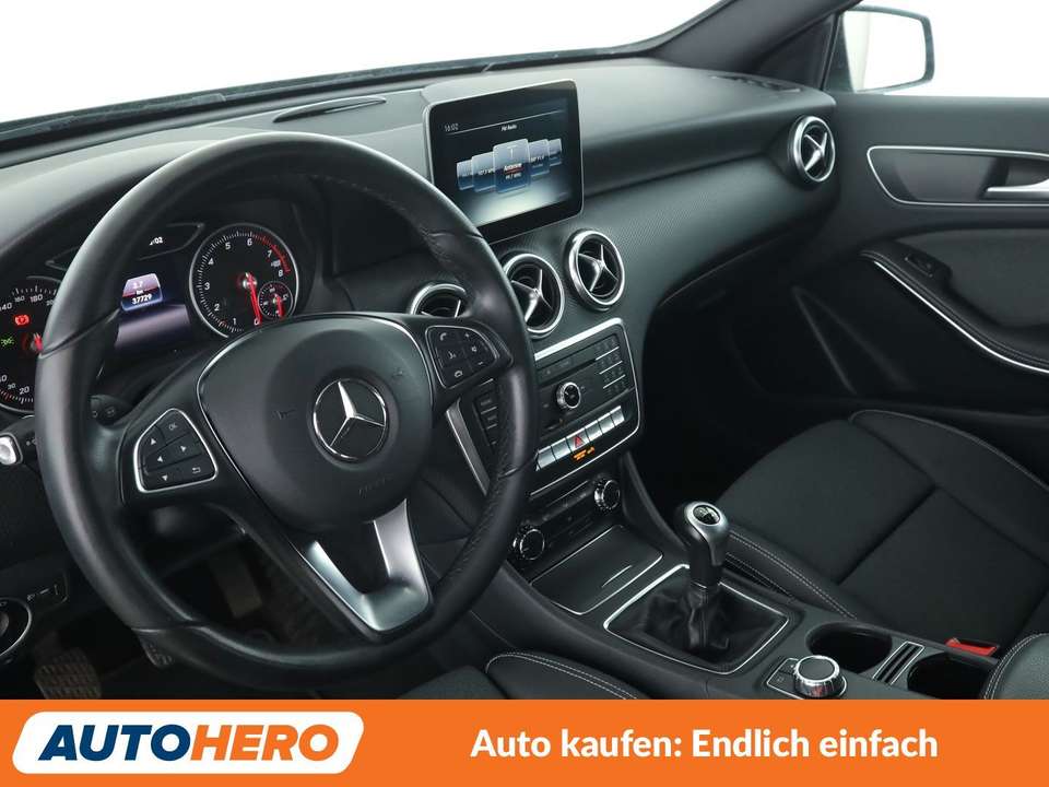 Mercedes-Benz A 180 - Imagem 11