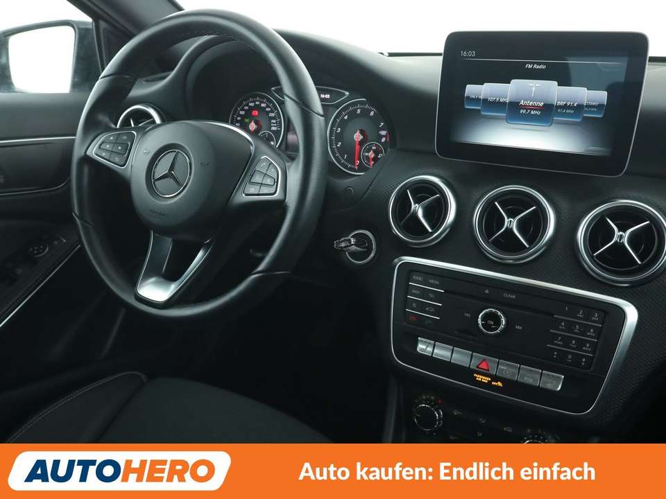 Mercedes-Benz A 180 - Imagem 13