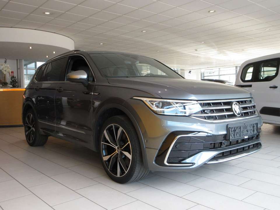 Volkswagen Tiguan Allspace - Imagem 3