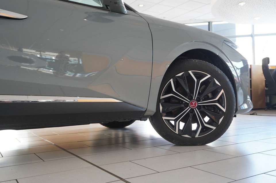 DS Automobiles DS 4 - Imagem 8