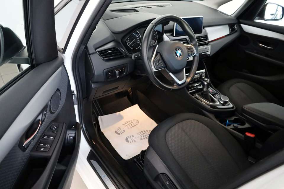 Car picture 9
