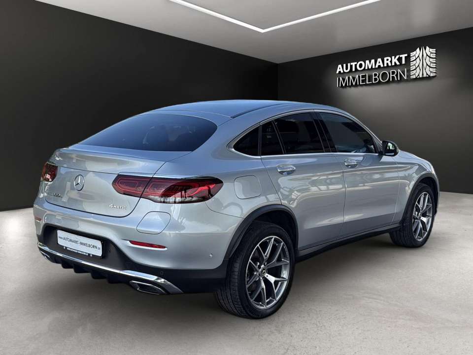 Mercedes-Benz GLC 300 - Imagem 8