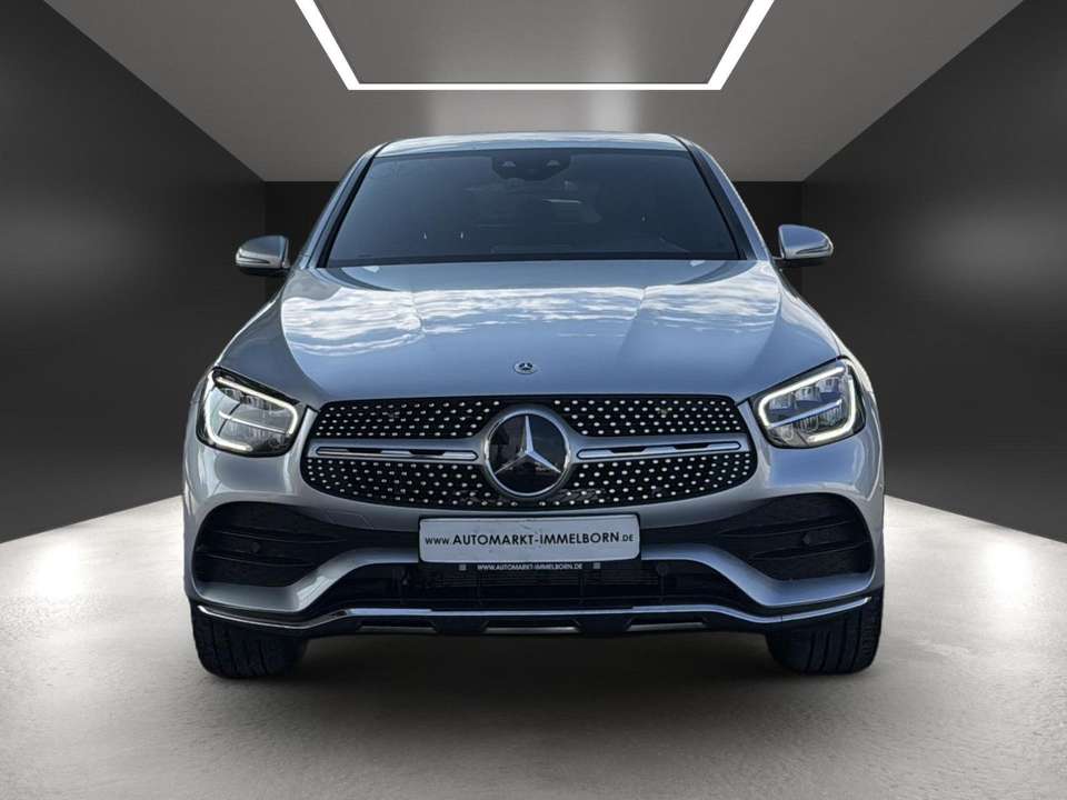 Mercedes-Benz GLC 300 - Imagem 9