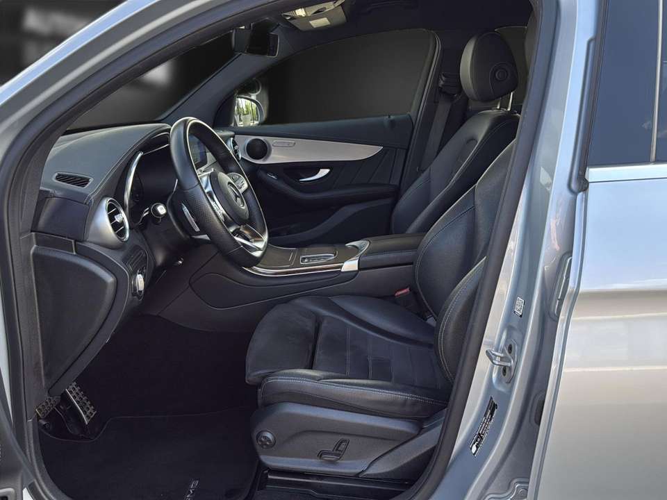 Mercedes-Benz GLC 300 - Imagem 13