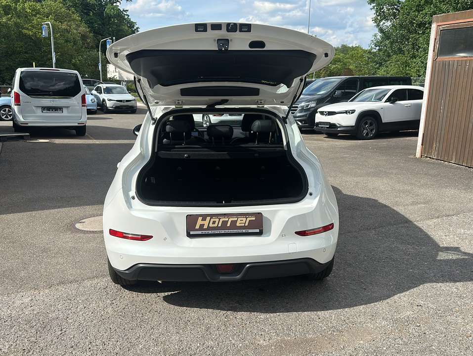 Car picture 9