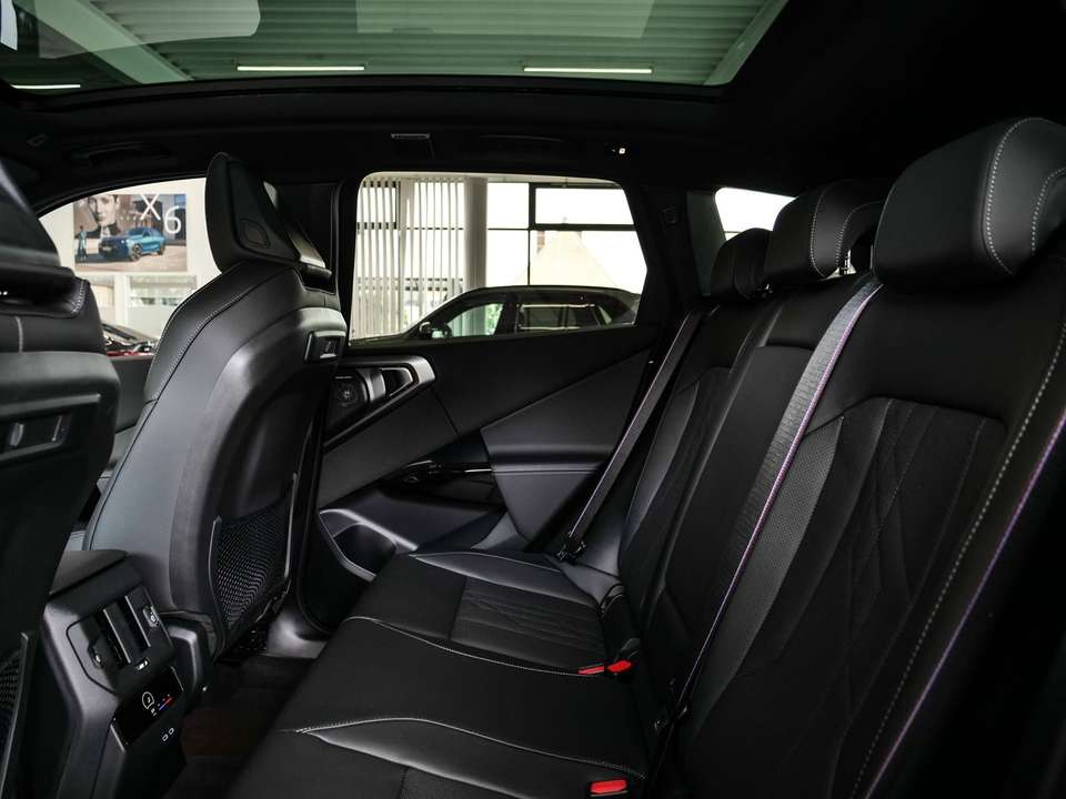 BMW X3 - Imagem 11