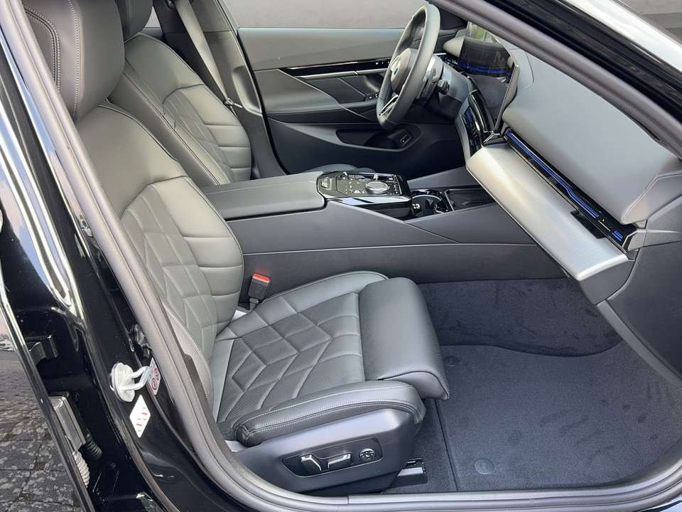 BMW 520 - Imagem 9