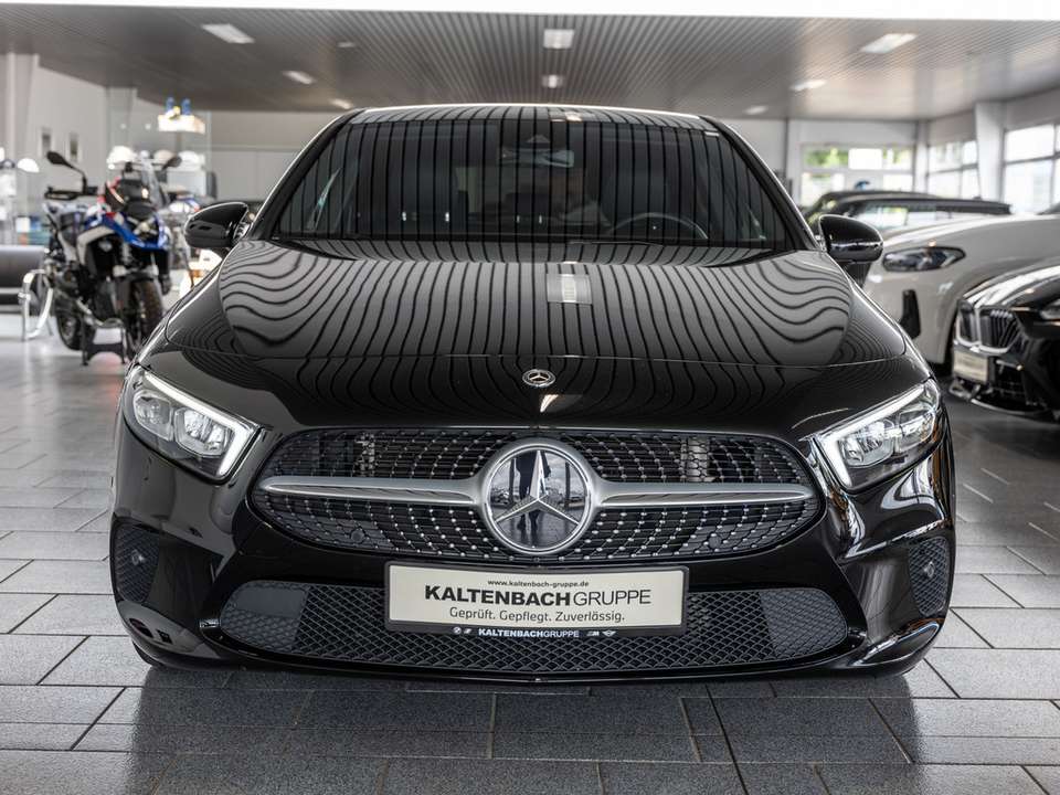 Mercedes-Benz A 220 - Imagem 3