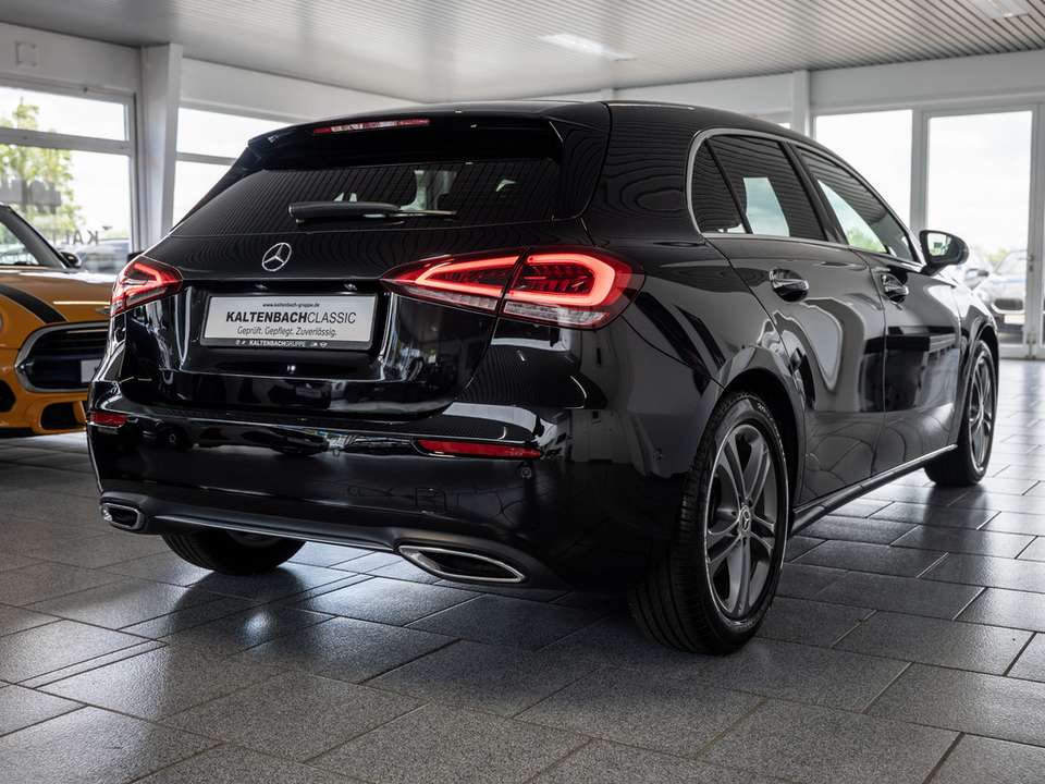 Mercedes-Benz A 220 - Imagem 5