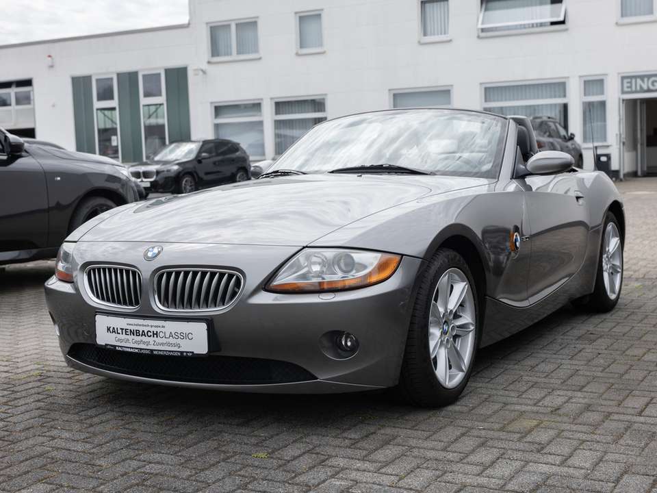 BMW Z4 - Imagem 2