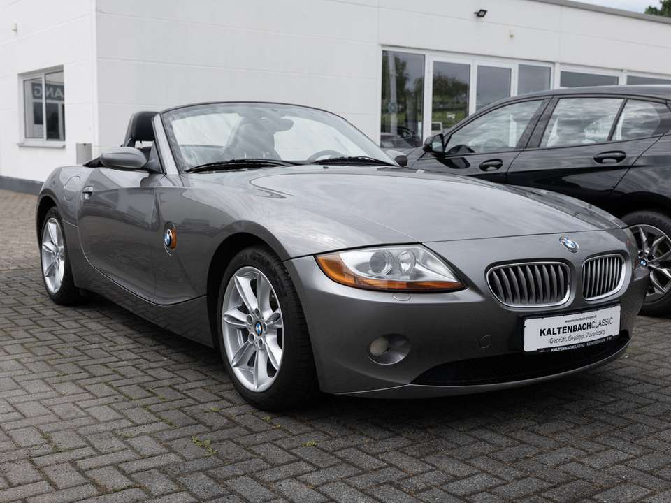 BMW Z4 - Imagem 4