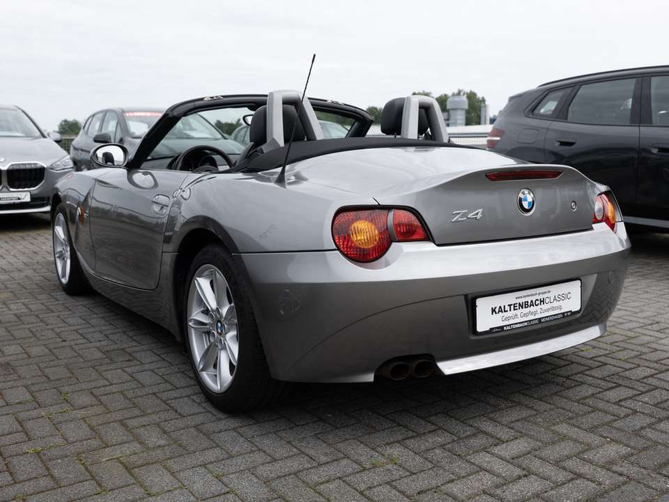BMW Z4 - Imagem 7