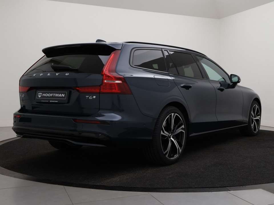 Volvo V60 - Imagem 4