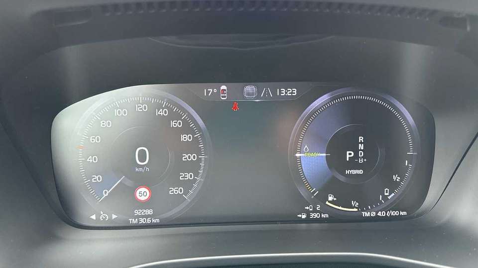 Volvo XC40 - Imagem 12