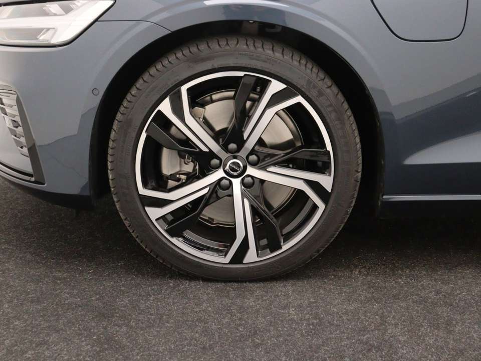Volvo V60 - Imagem 8