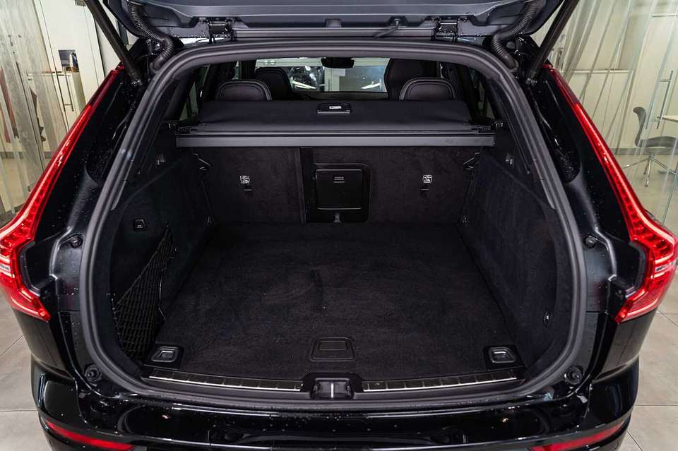 Volvo XC60 - Imagem 8
