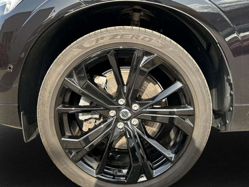 Volvo XC60 - Imagem 8