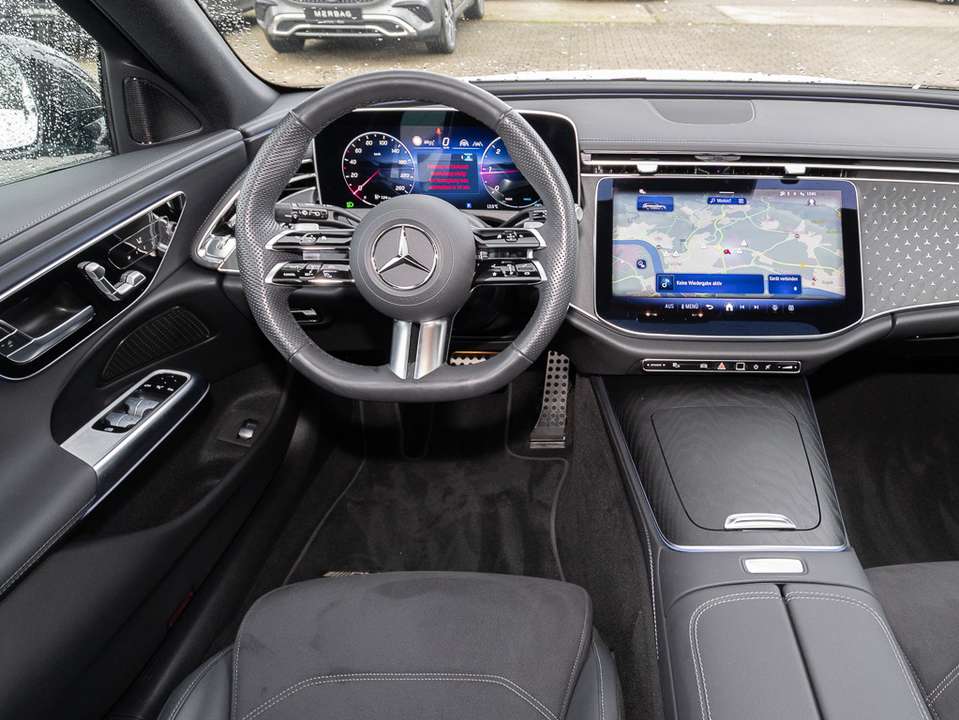 Mercedes-Benz E 200 - Imagem 6