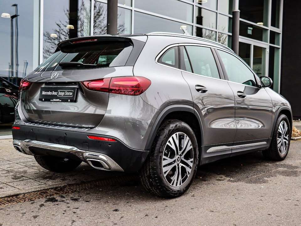 Mercedes-Benz GLA 200 - Imagem 7