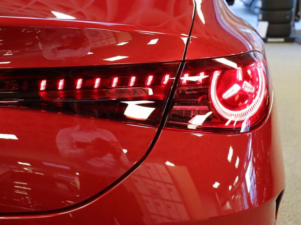 Mercedes-Benz CLA 250 - Imagem 8