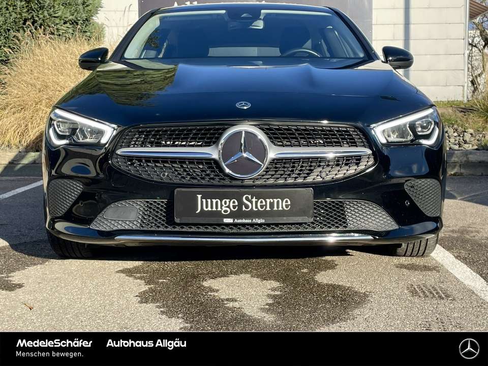 Mercedes-Benz CLA 220 - Imagem 3
