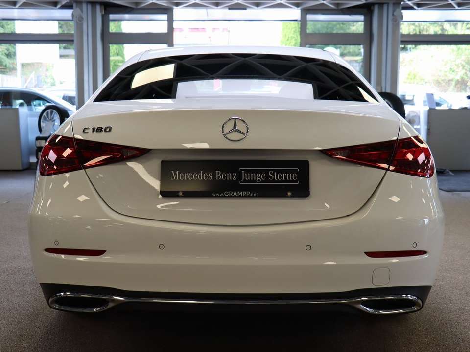 Mercedes-Benz C 180 - Imagem 5