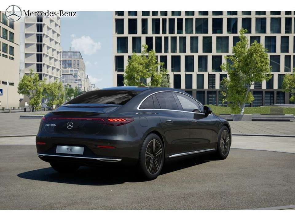 Mercedes-Benz EQE 350 - Imagem 6