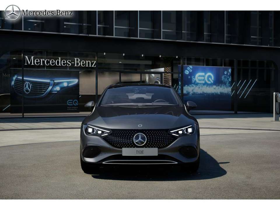 Mercedes-Benz EQE 350 - Imagem 9