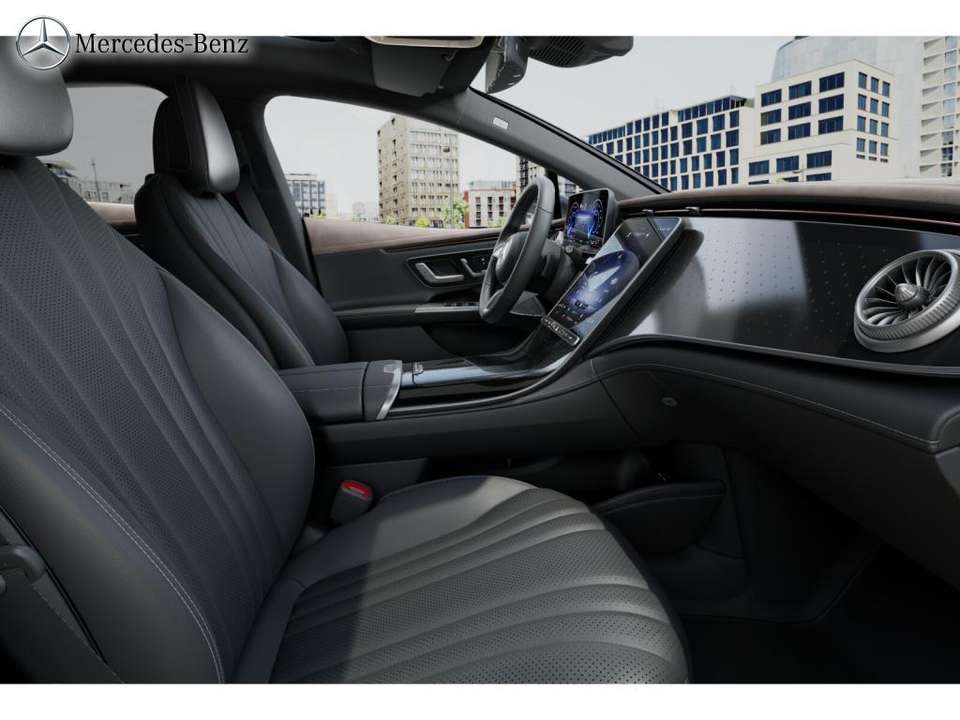 Mercedes-Benz EQE 350 - Imagem 12