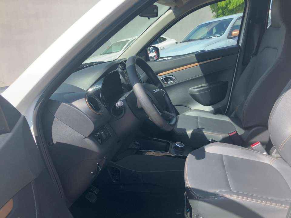 Dacia Spring - Imagem 8