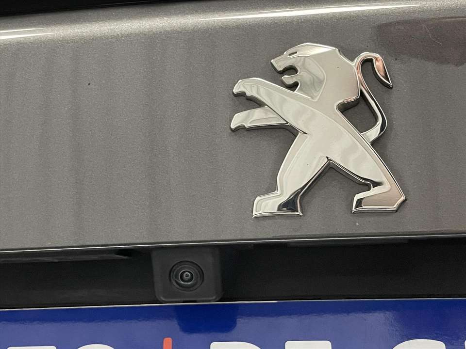 Peugeot 2008 - Imagem 17
