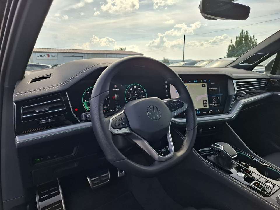 Volkswagen Touareg - Imagem 12