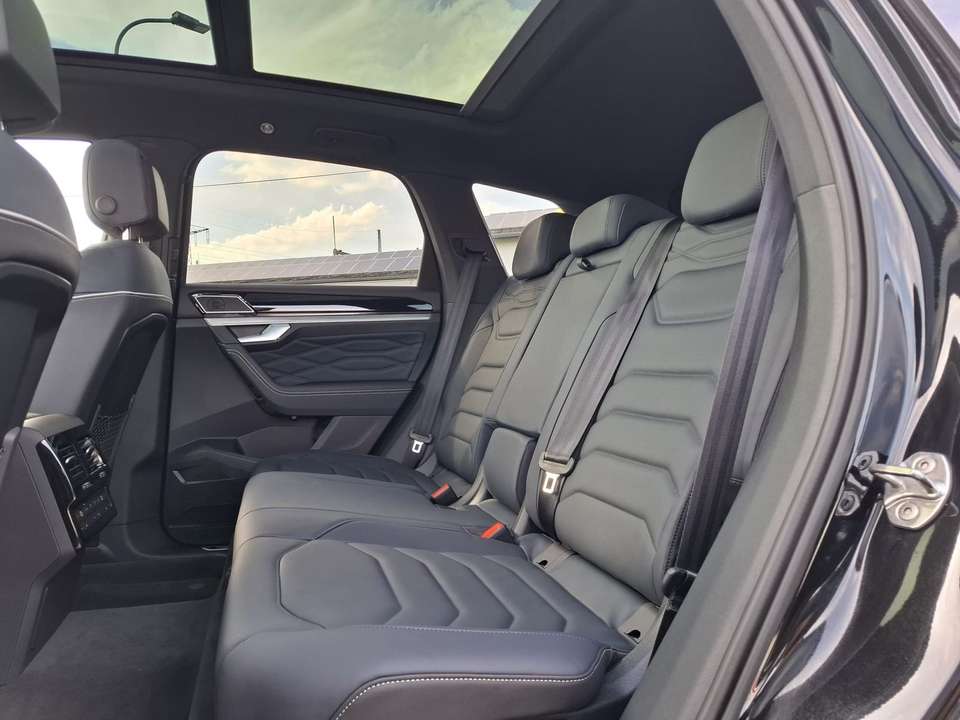 Volkswagen Touareg - Imagem 14