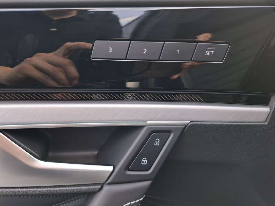 Volkswagen Touareg - Imagem 15