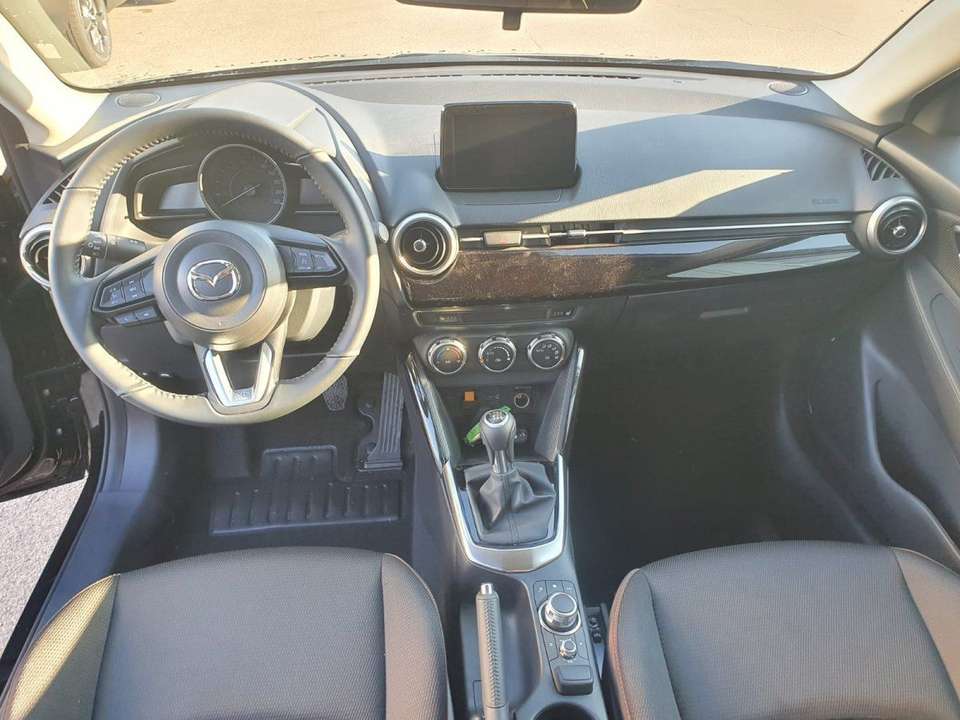 Mazda 2 - Imagem 8