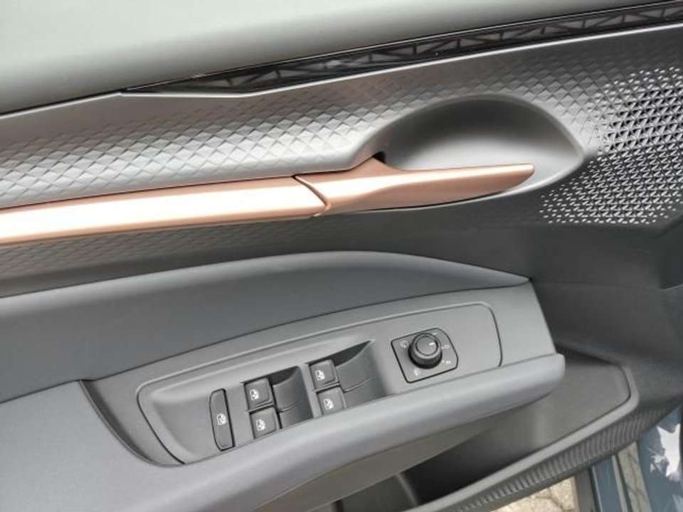 CUPRA Raval - Imagem 12