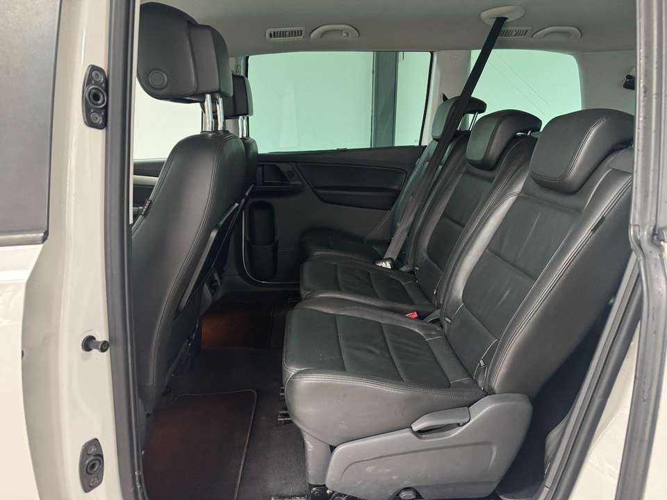 SEAT Alhambra - Imagem 11