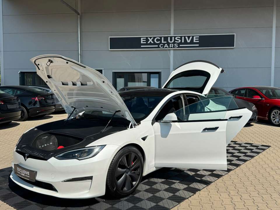 Tesla Model S - Imagem 2
