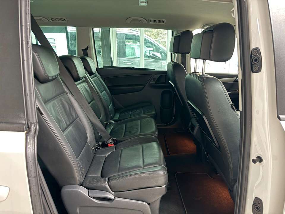 SEAT Alhambra - Imagem 15