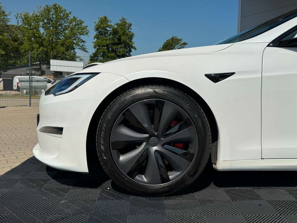 Tesla Model S - Imagem 4