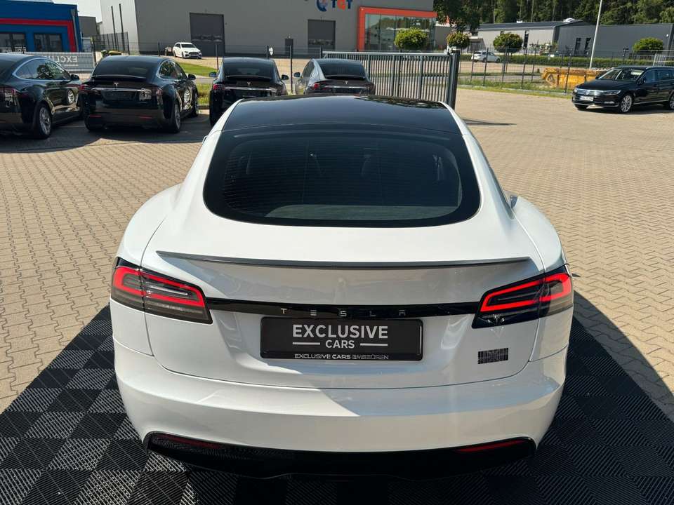 Tesla Model S - Imagem 9