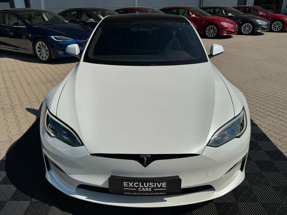 Tesla Model S - Imagem 15