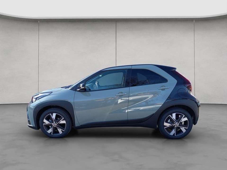 Toyota Aygo X - Imagem 2