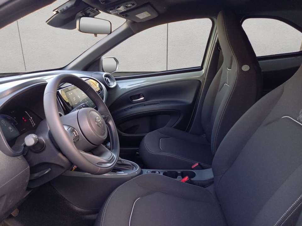 Toyota Aygo X - Imagem 10