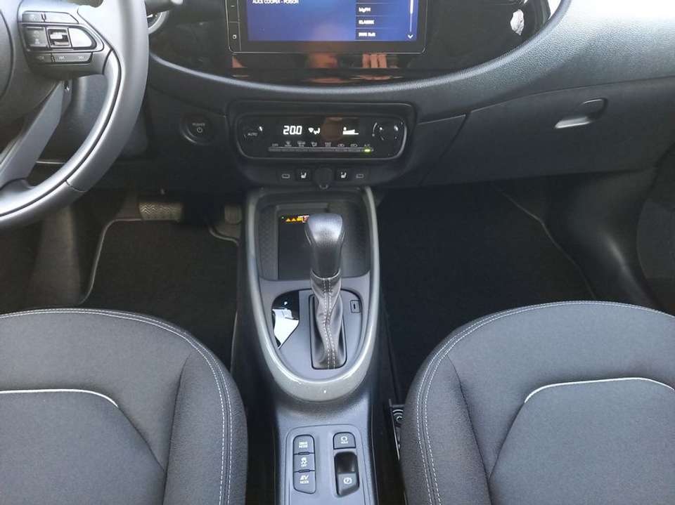 Toyota Aygo X - Imagem 14
