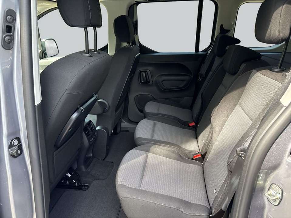 Toyota Proace City - Imagem 11