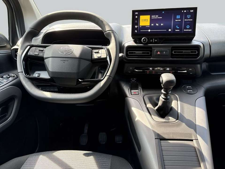 Toyota Proace City - Imagem 13